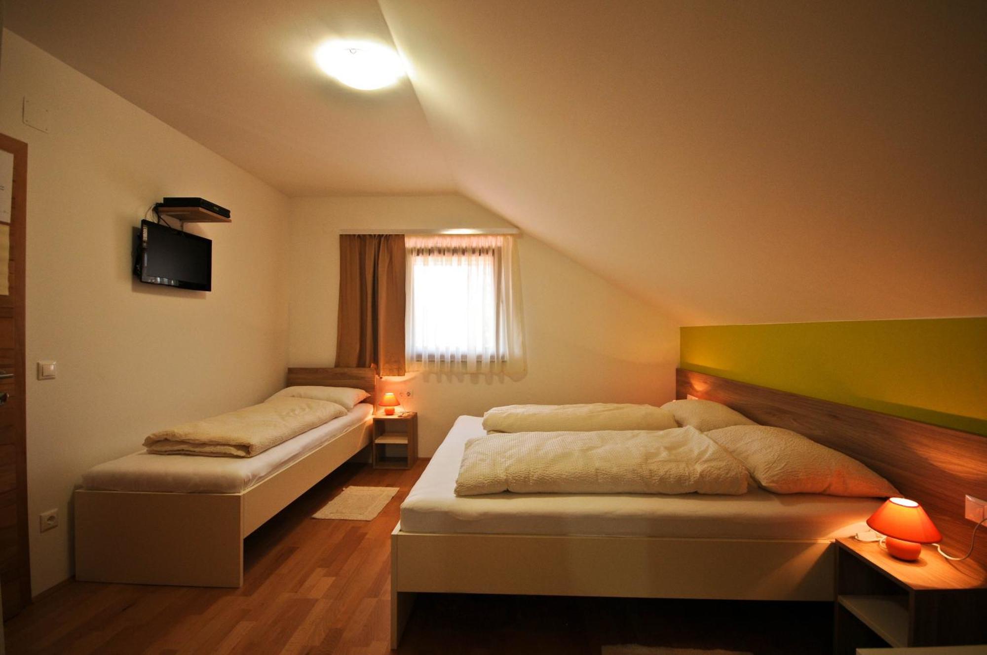 Rooms Jana Slunj Exterior photo